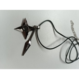 COLLAR NARUTO KUNAI SHURIKEN